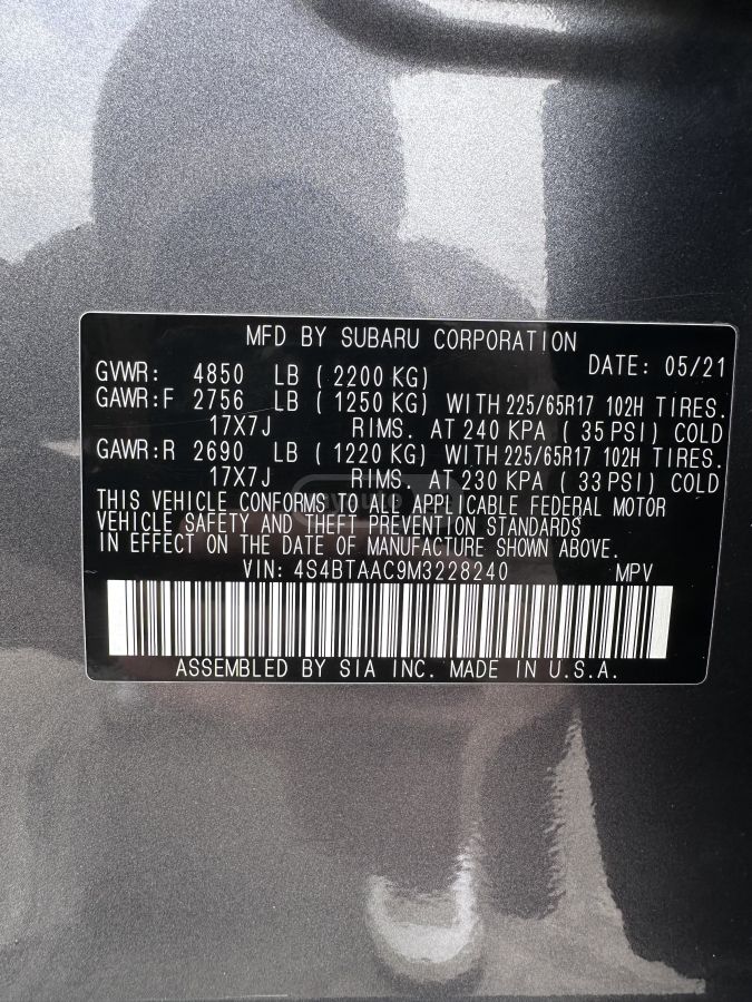 Subaru Premium 4dr All-Wheel Drive CV — миниатюра 12