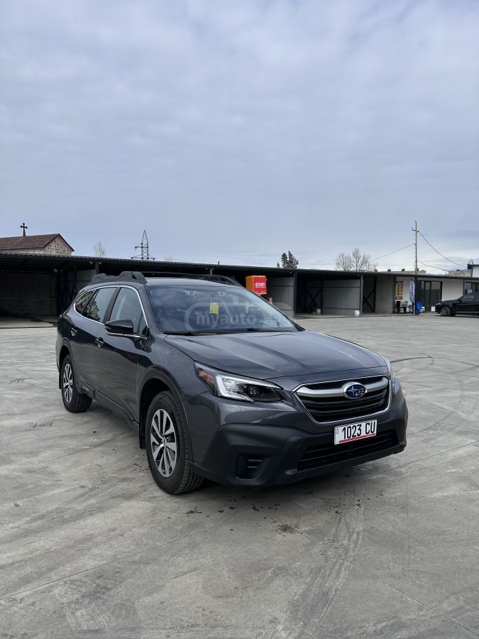 Subaru Premium 4dr All-Wheel Drive CV — миниатюра 3