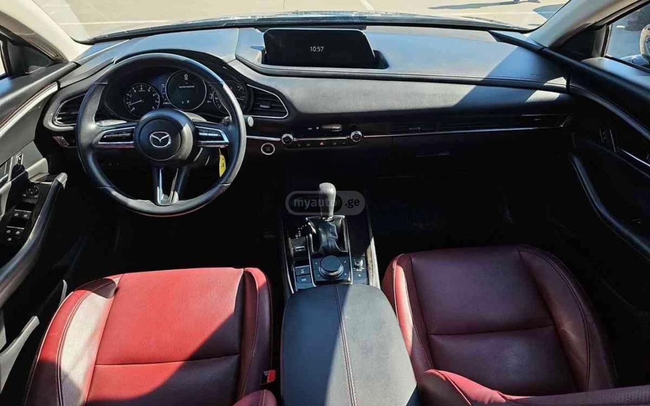 Mazda CX-30 - фото 4