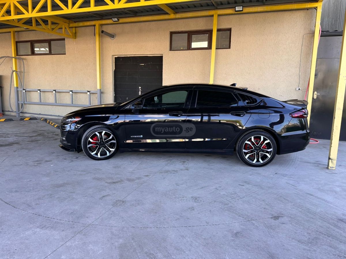 Ford Fusion - фото 5