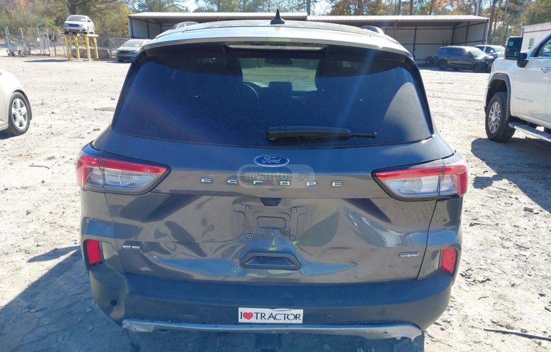 Ford SEL Hybrid 4dr All-Wheel Drive — миниатюра 4