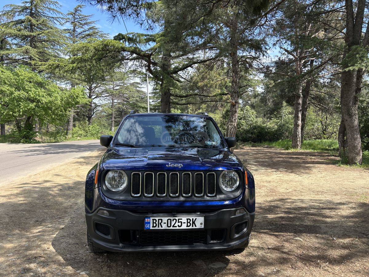 Jeep Renegade - фото 5