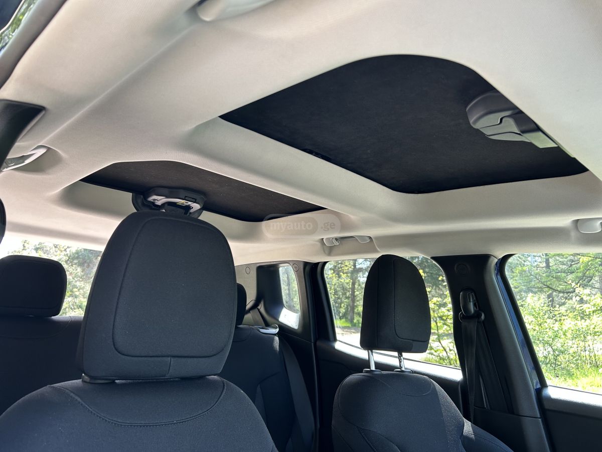 Jeep Renegade - фото 9