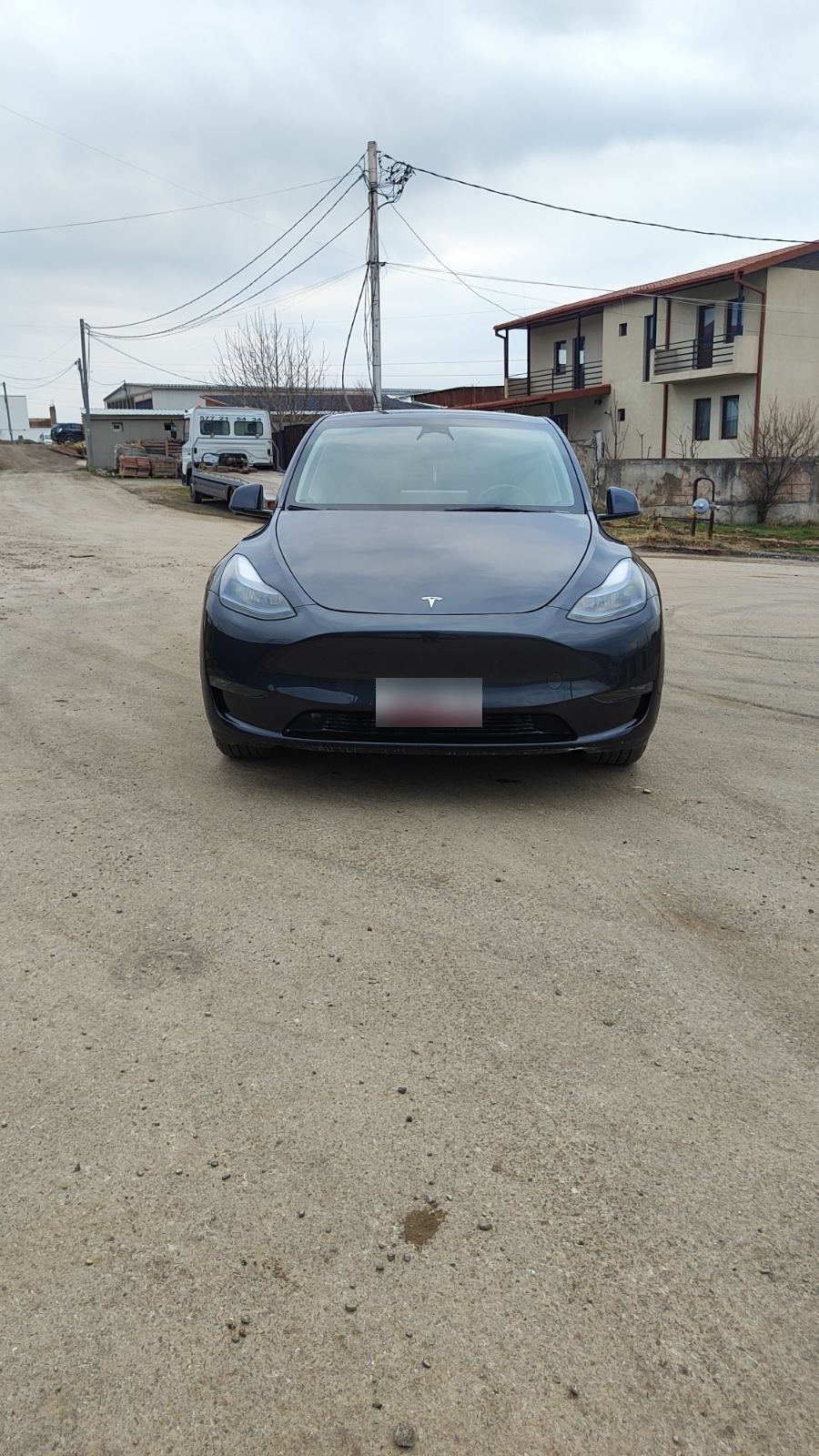 Tesla Model Y 2024 — фото 4 купить в Москве