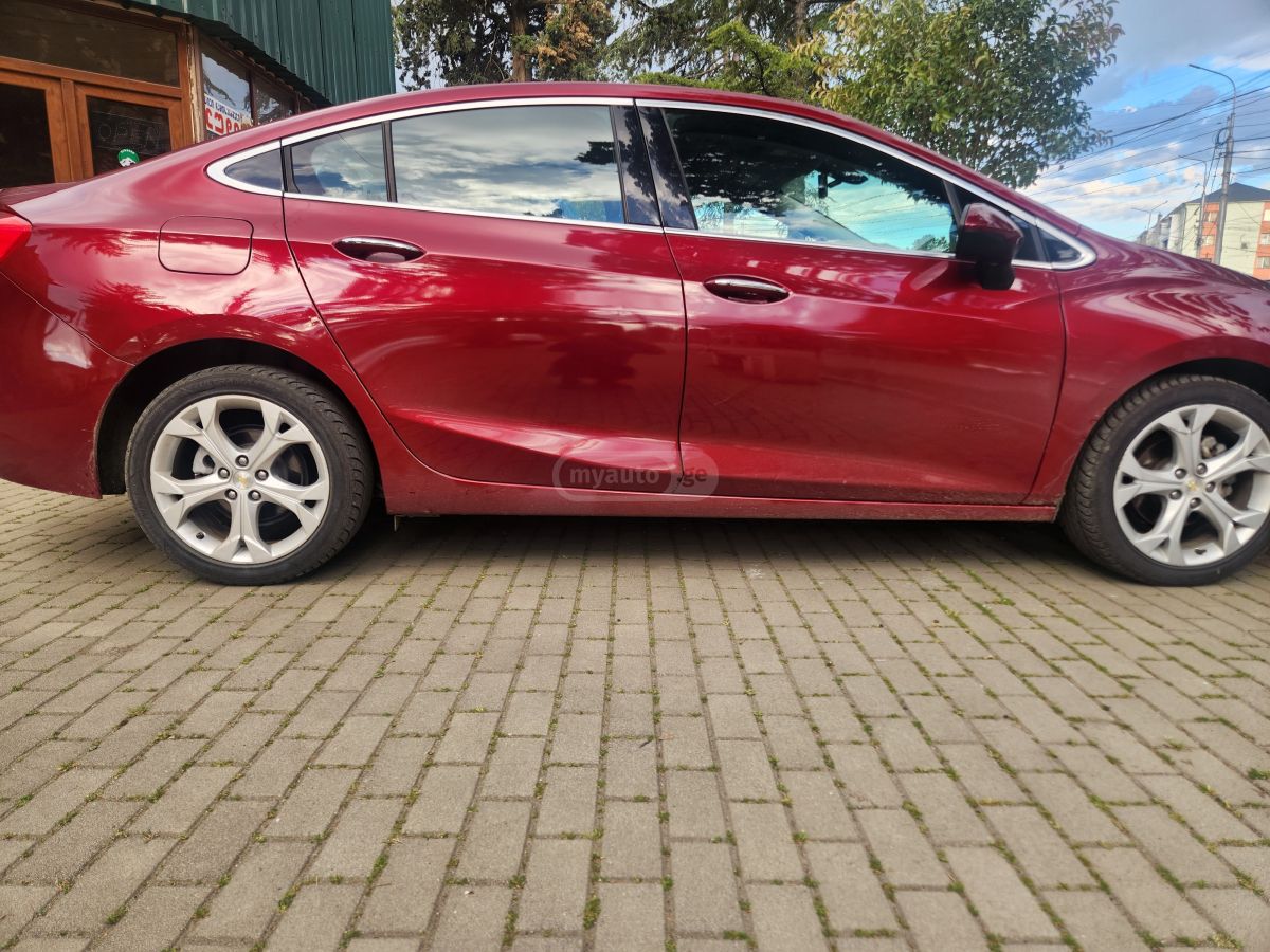 Chevrolet Cruze - фото 4