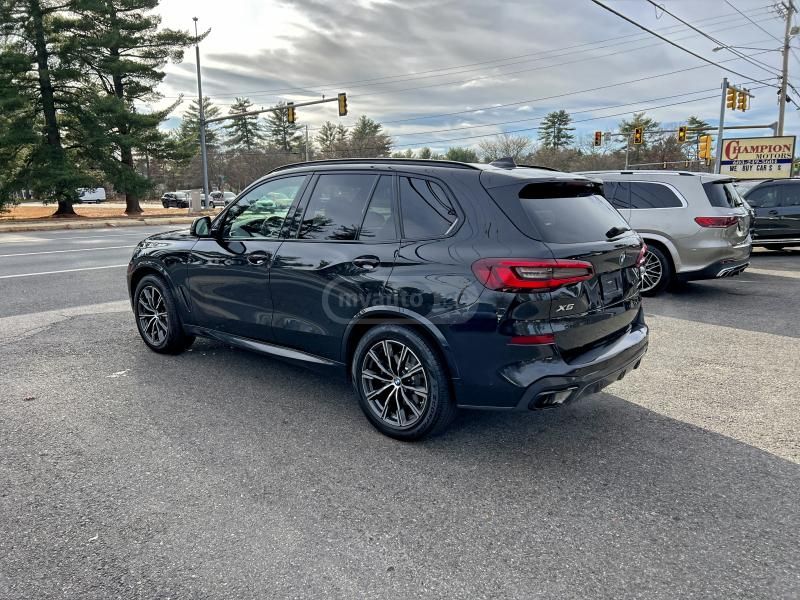 BMW xDrive40i 4dr All-Wheel Drive — миниатюра 3