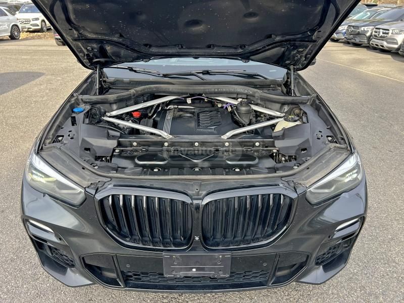 BMW xDrive40i 4dr All-Wheel Drive — миниатюра 8