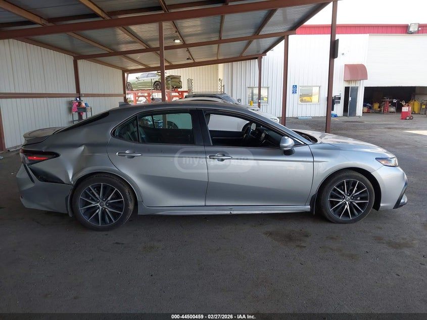 Toyota SE — миниатюра 12