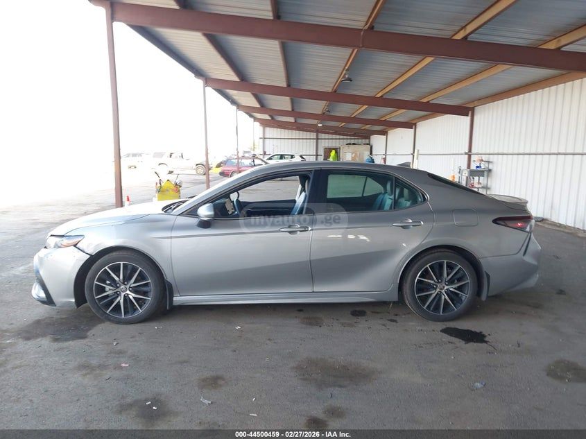 Toyota SE — миниатюра 13