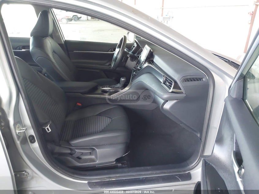 Toyota SE — миниатюра 5