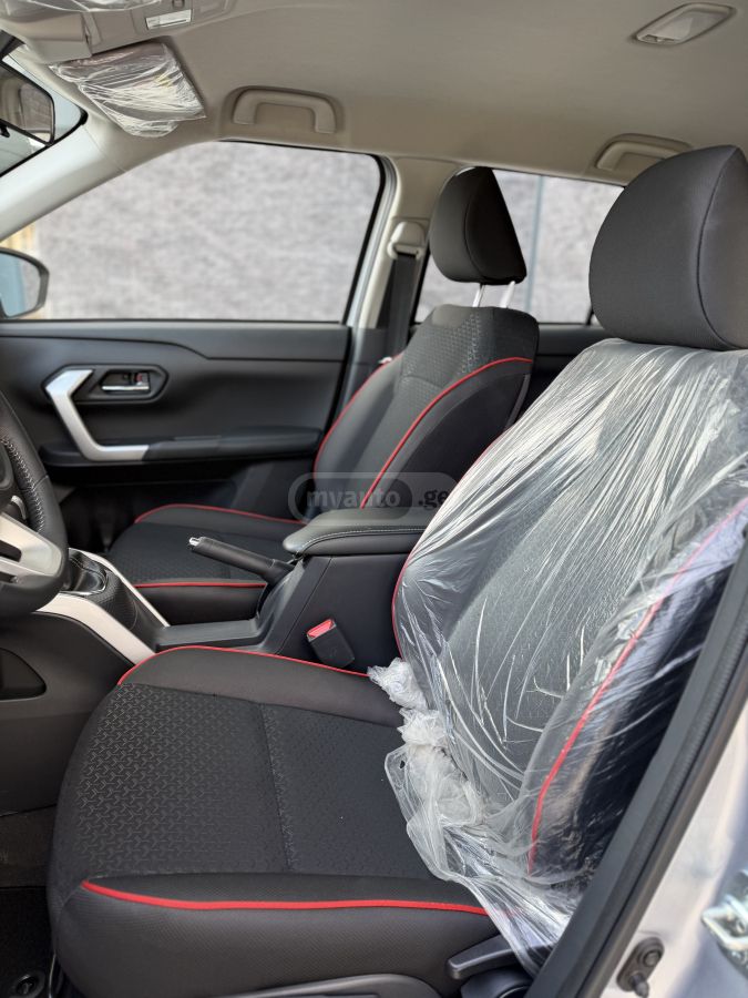 Toyota Проходной!150т.р таможня!1.0 б — миниатюра 4