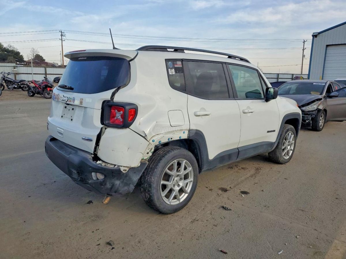 Jeep Renegade - фото 3