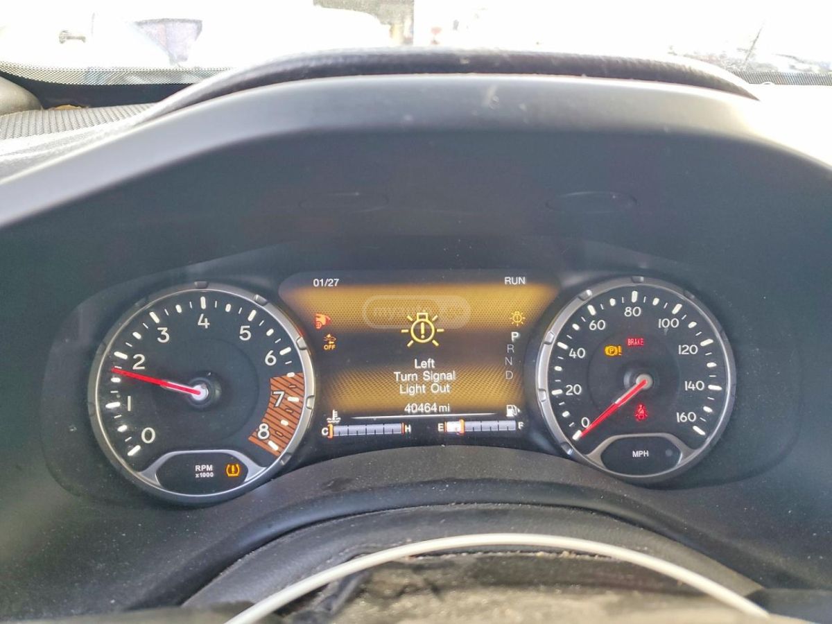 Jeep Renegade - фото 9