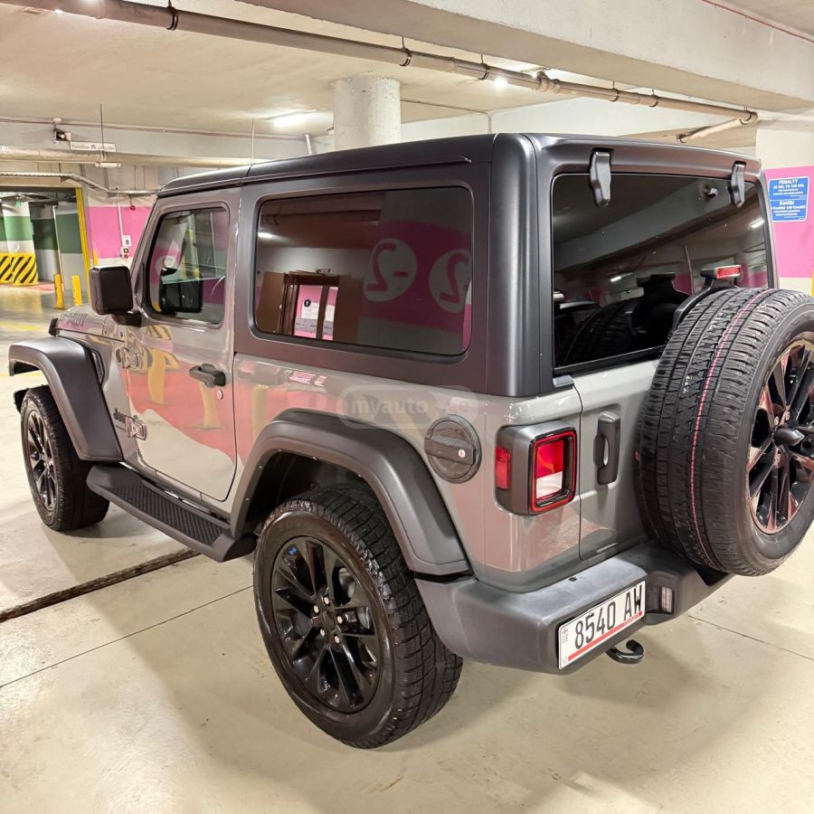 Jeep Wrangler - фото 7