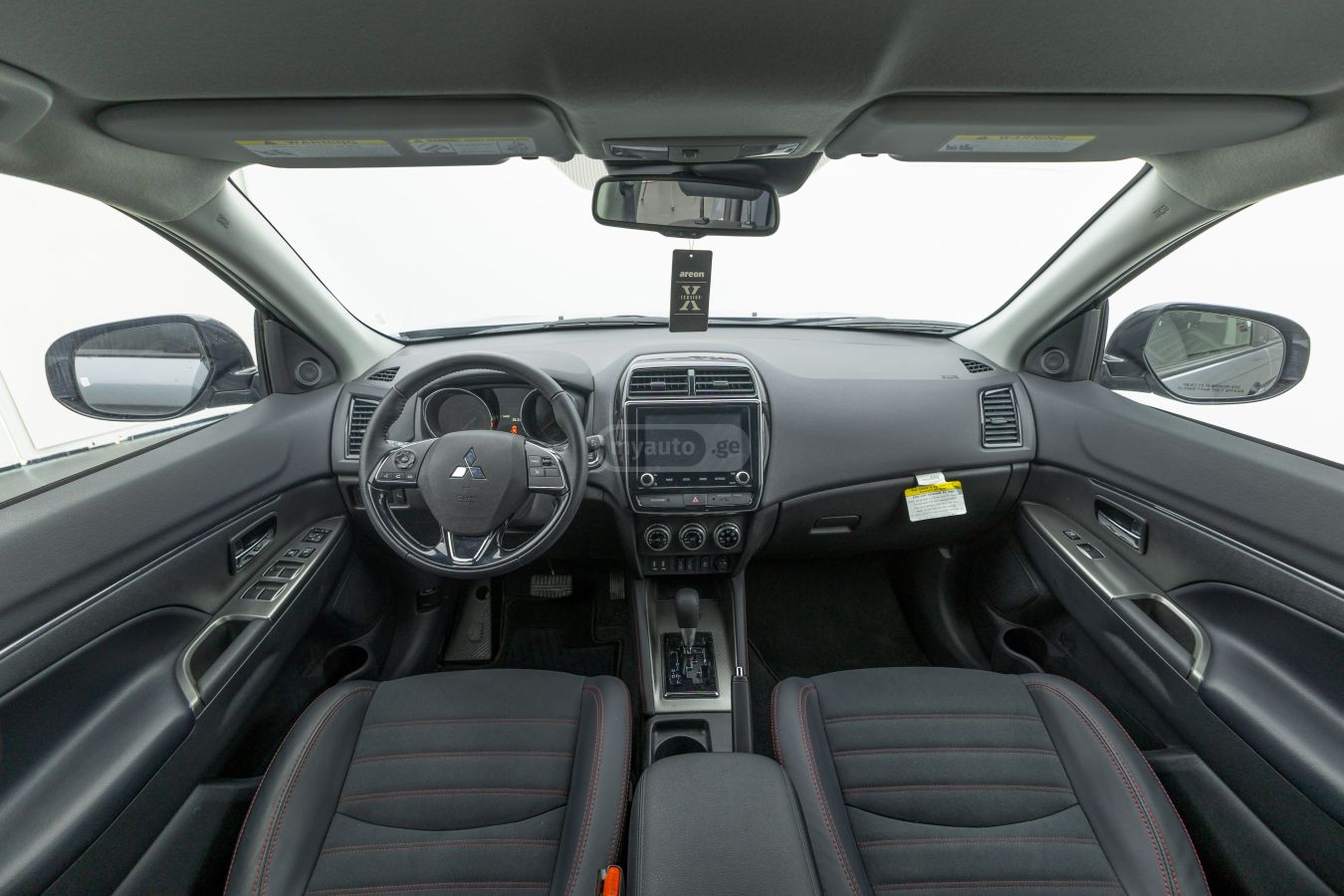 Mitsubishi Outlander Mitsubishi Outlander Sport 2025 — миниатюра 9