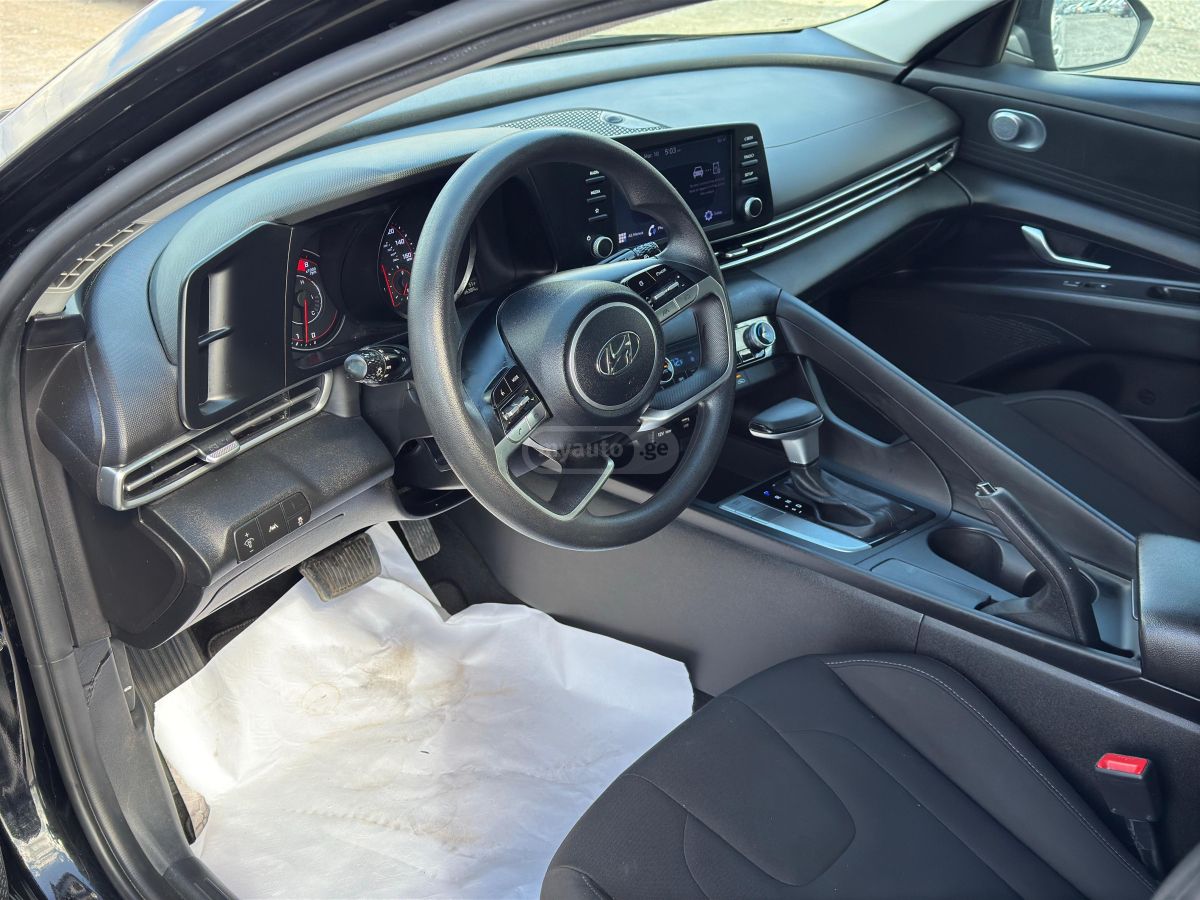 Hyundai SE 4dr Sedan CVT — миниатюра 5