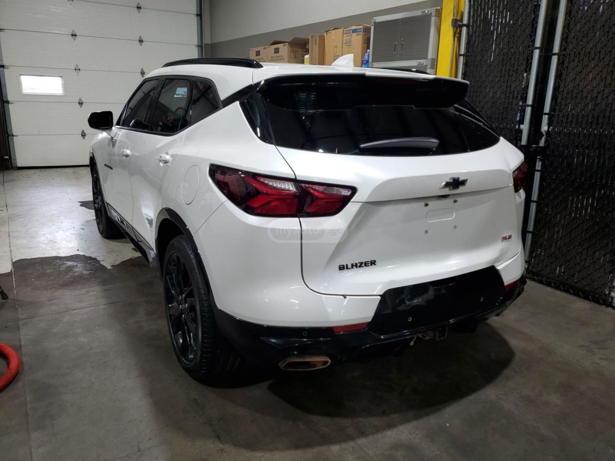 Chevrolet Blazer - фото 2