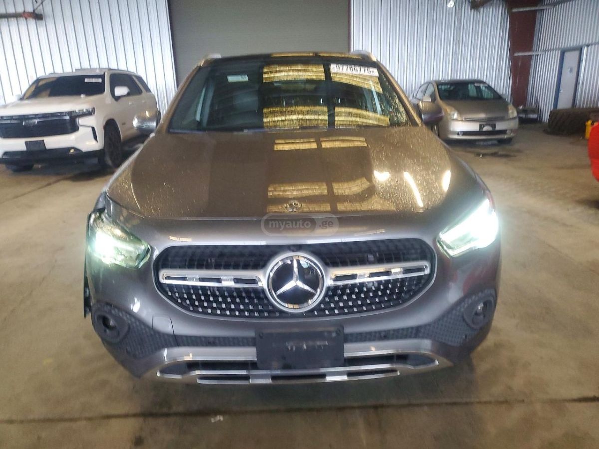 Mercedes-Benz GLA 250 - фото 5