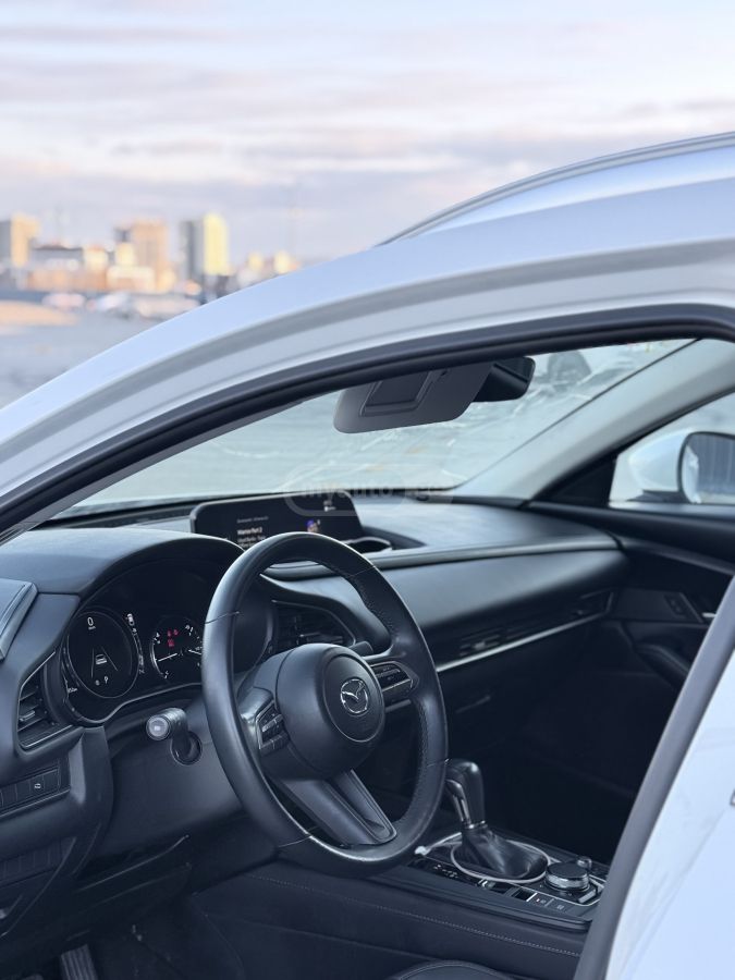 Mazda CX-30 2023 — фото 8 купить в Москве