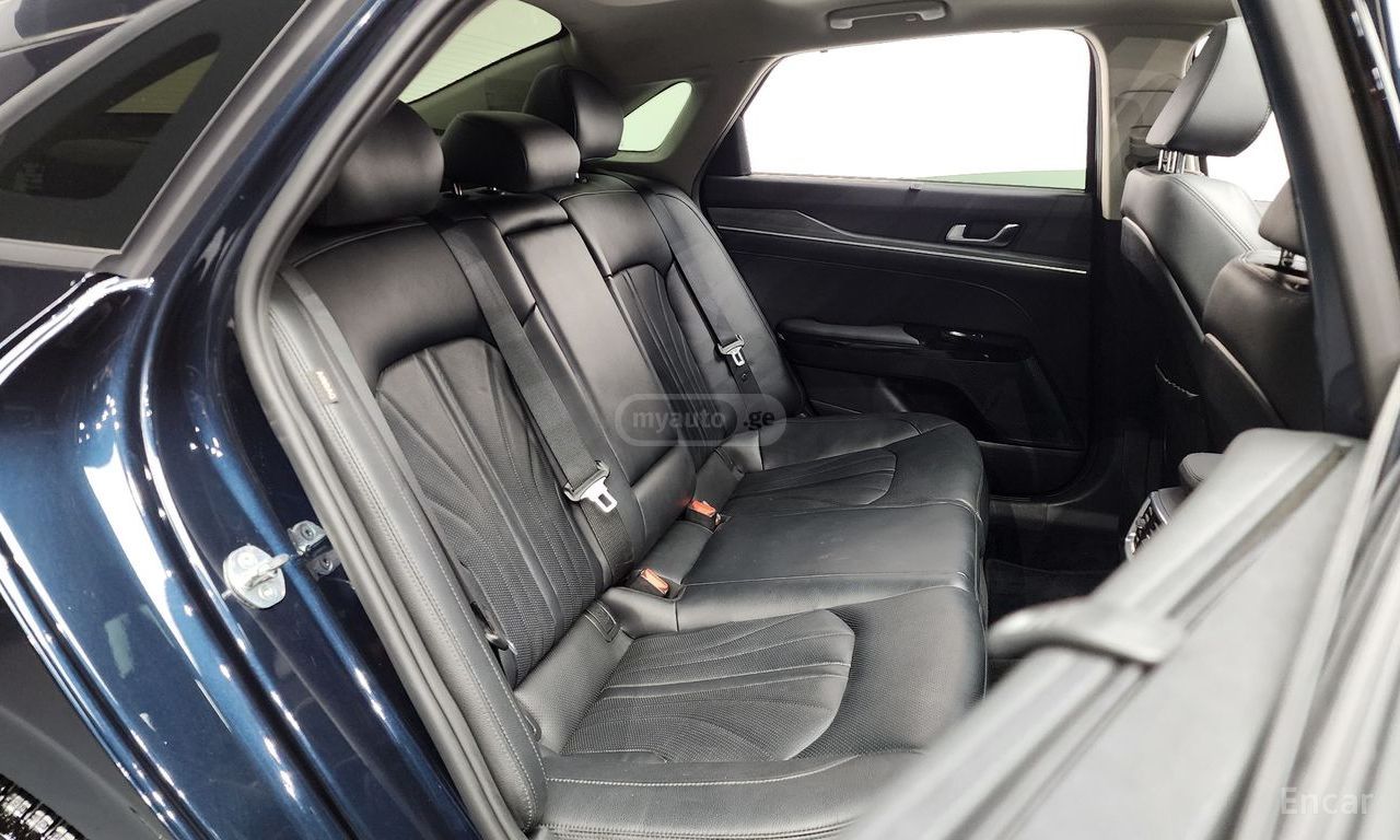 Kia K5 - фото 12