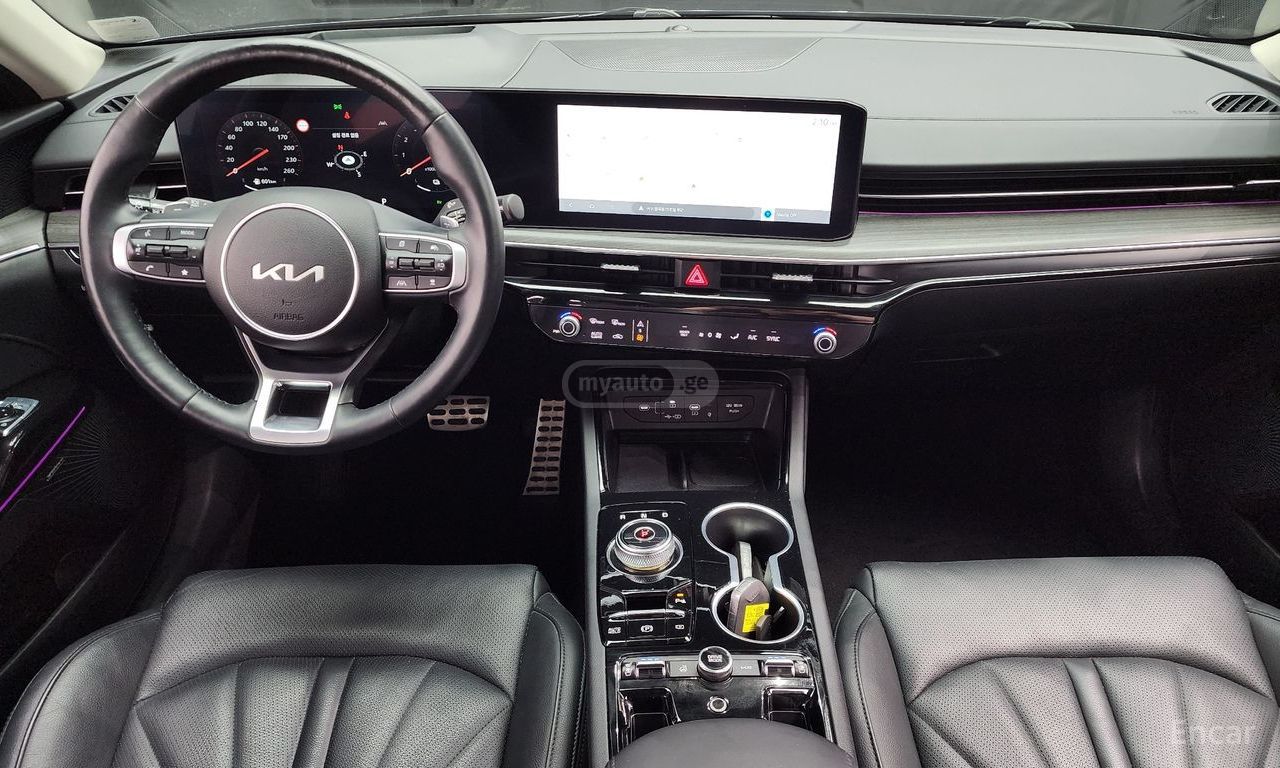 Kia K5 - фото 7