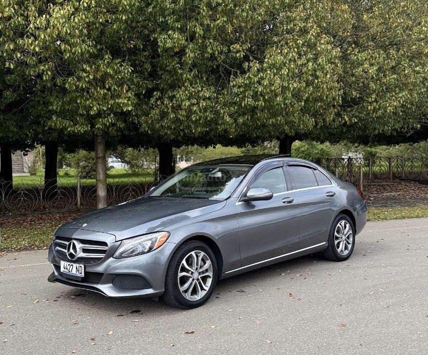 Mercedes-Benz C 300 - фото 7