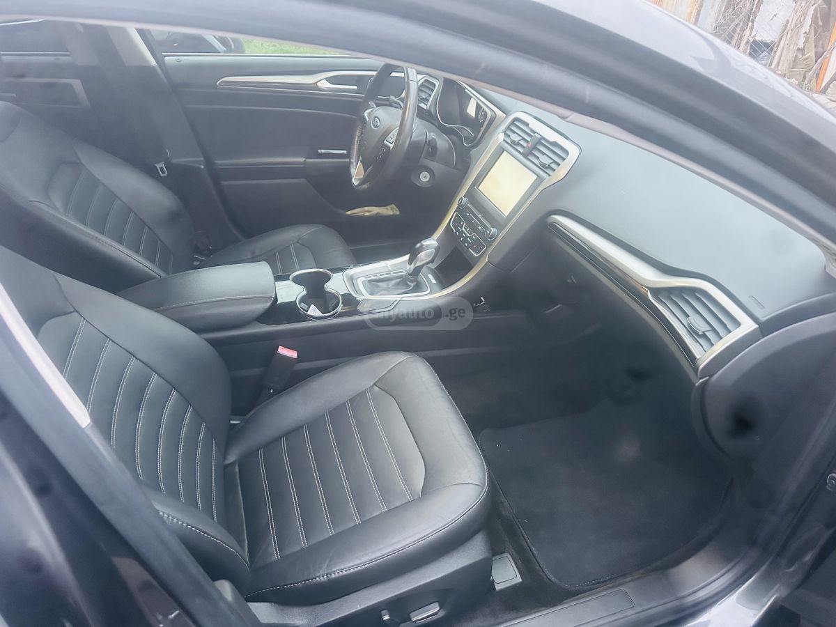 Ford Fusion - фото 5