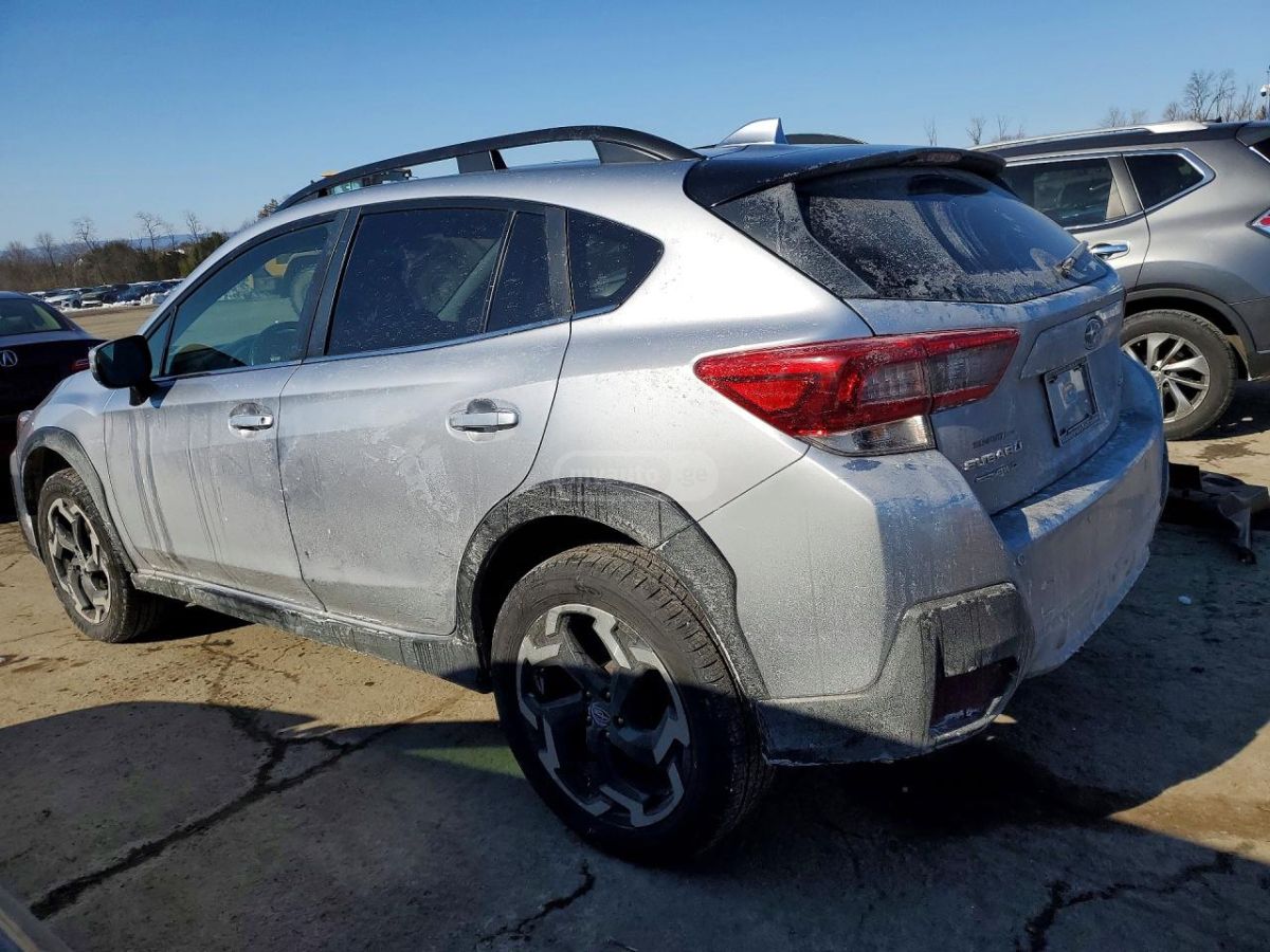 Subaru Crosstrek - фото 2