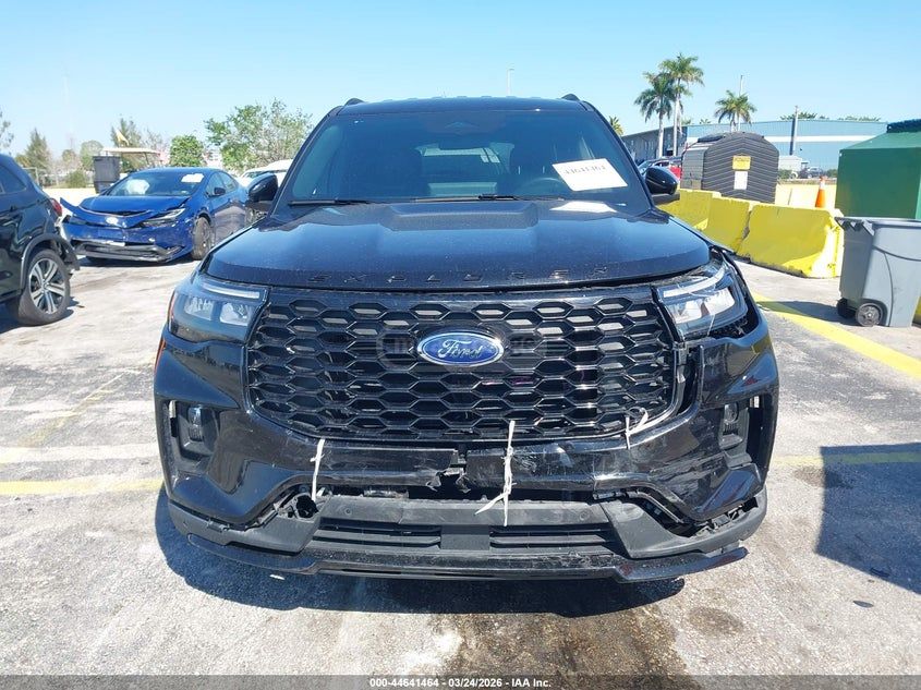 Ford Explorer 2025 — миниатюра 11