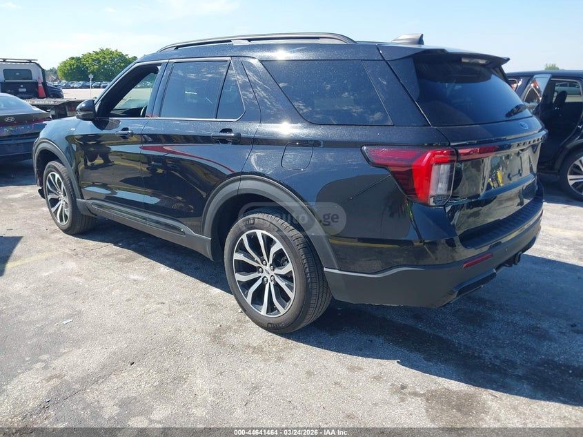 Ford Explorer 2025 — миниатюра 3