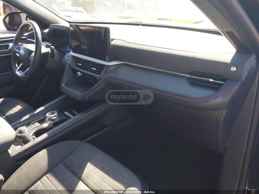 Ford Explorer 2025 — миниатюра 5