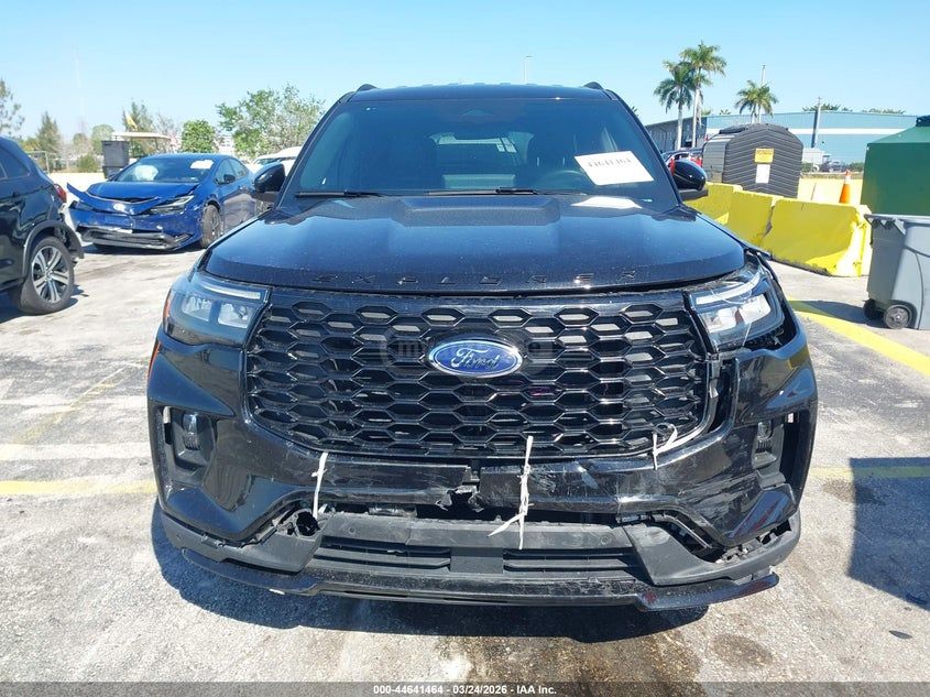 Ford Explorer 2025 — миниатюра 6