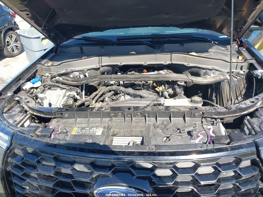 Ford Explorer 2025 — миниатюра 9