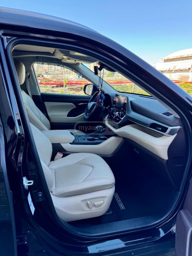 Toyota Highlander - фото 8