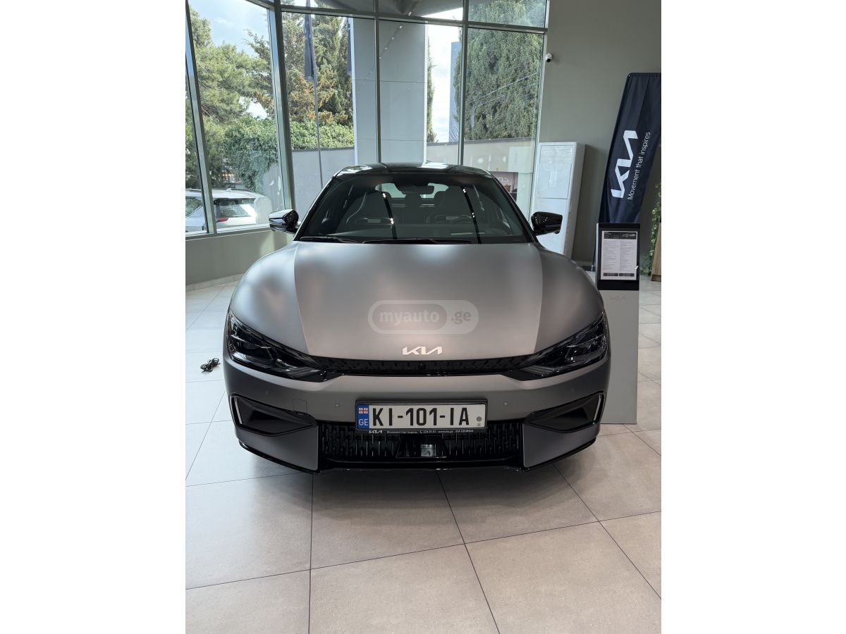 Kia GT — миниатюра 2