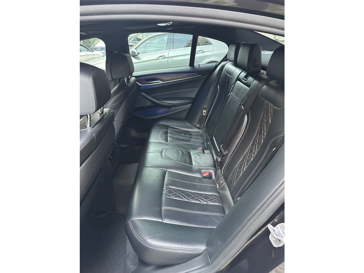 BMW M550 - фото 13