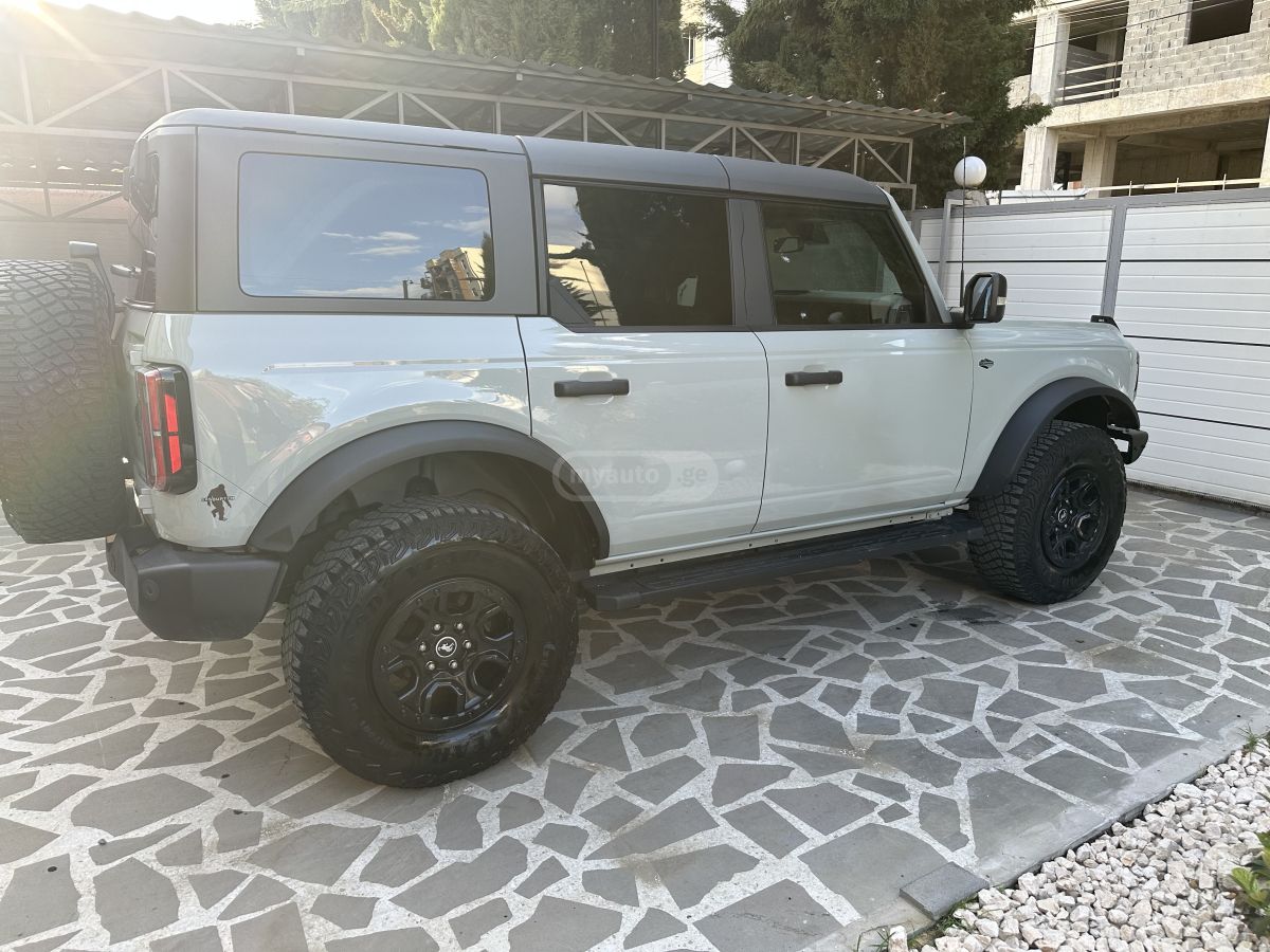 Ford Bronco - фото 3