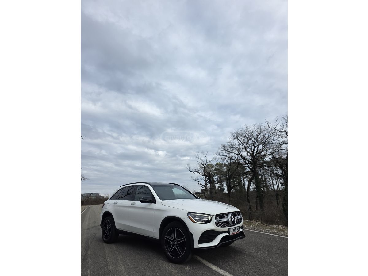 Mercedes-Benz GLC 300 - фото 2