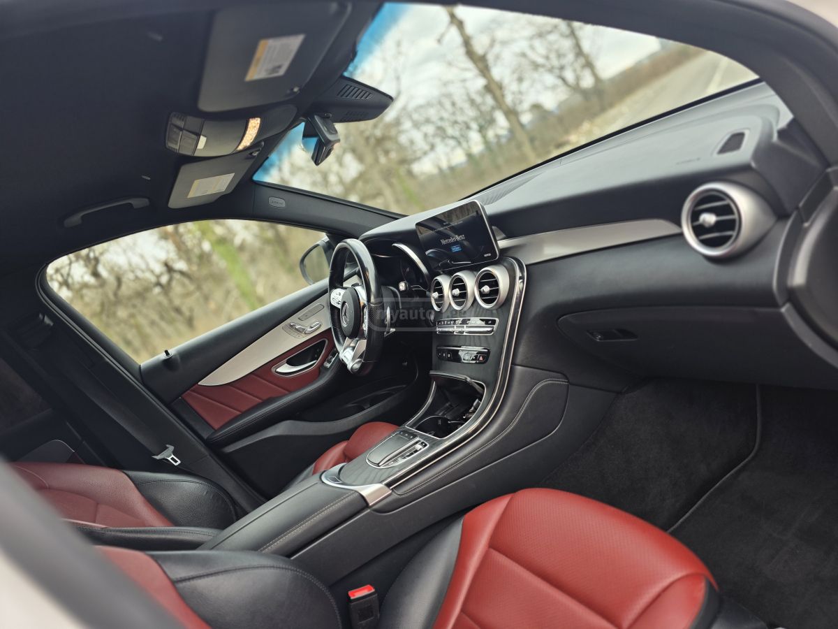 Mercedes-Benz GLC 300 - фото 8