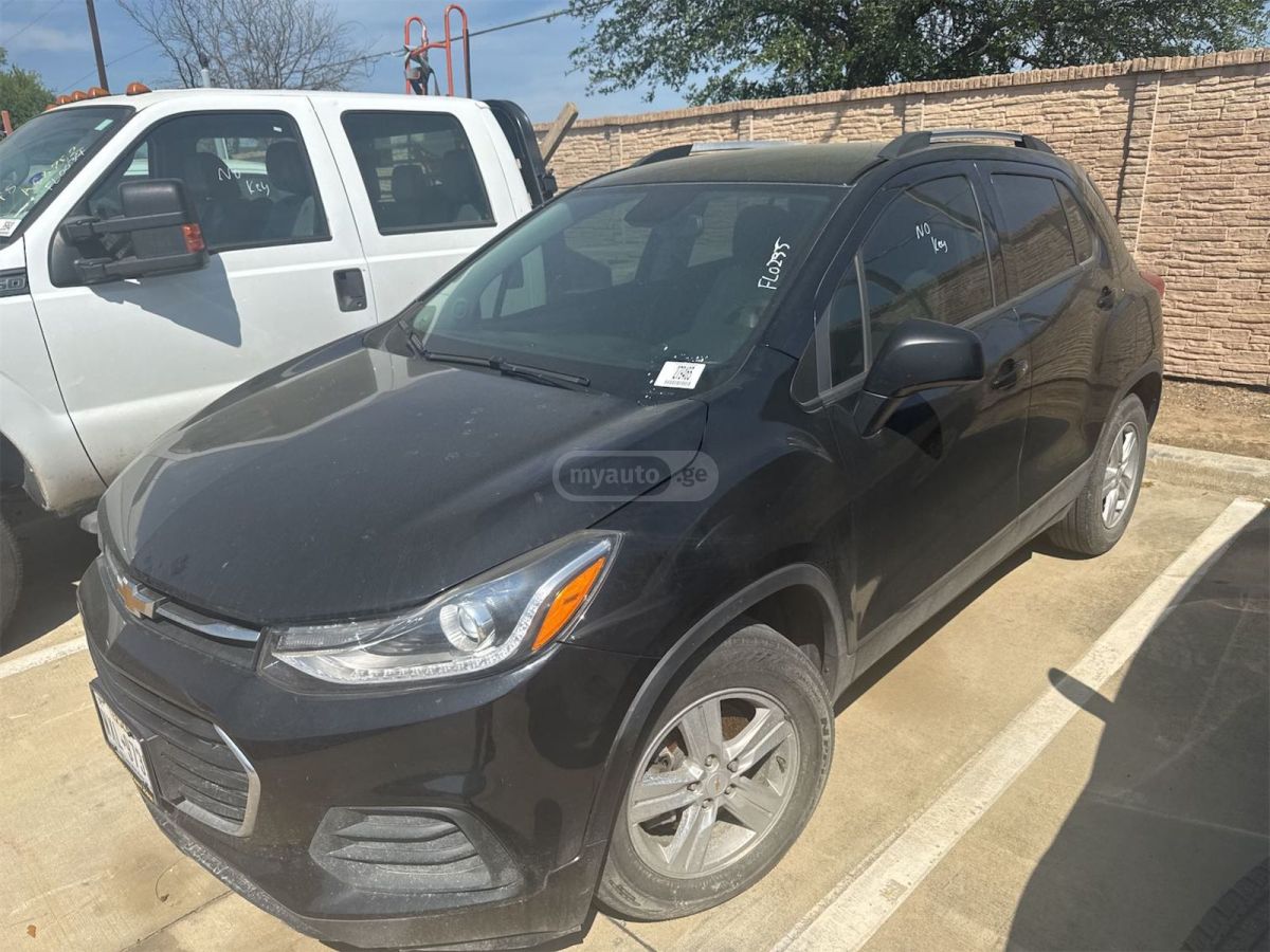 Chevrolet Trax - фото 2