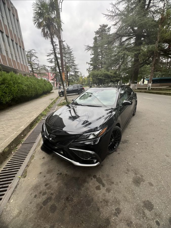 Toyota XSE 4dr Front-Wheel Drive Seda — миниатюра 12