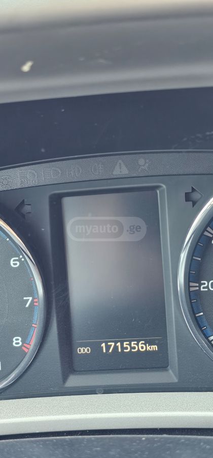 Toyota RAV 4 - фото 13