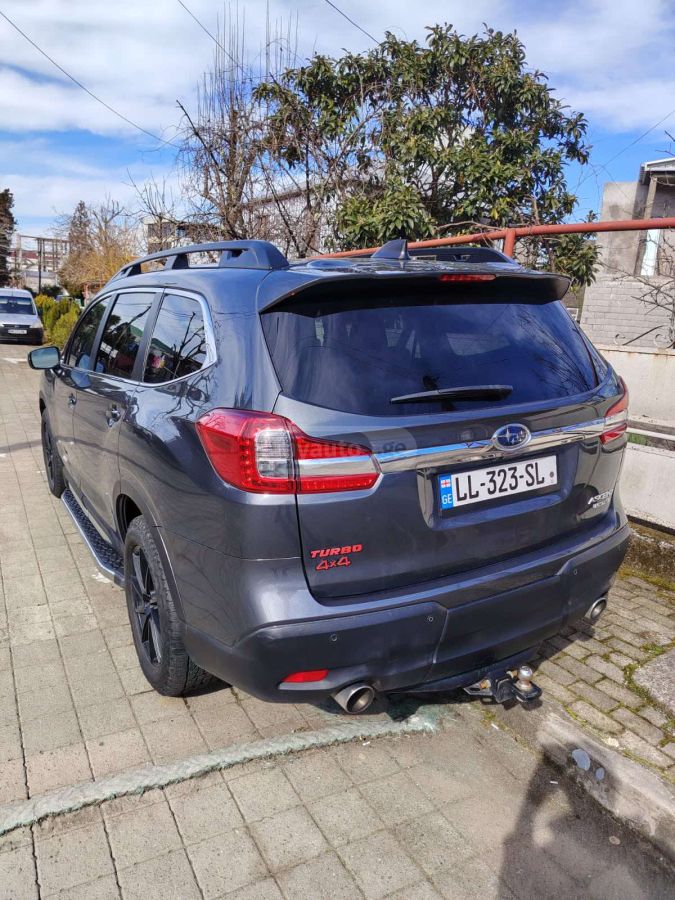 Subaru Limited All-Wheel Drive CVT — миниатюра 3