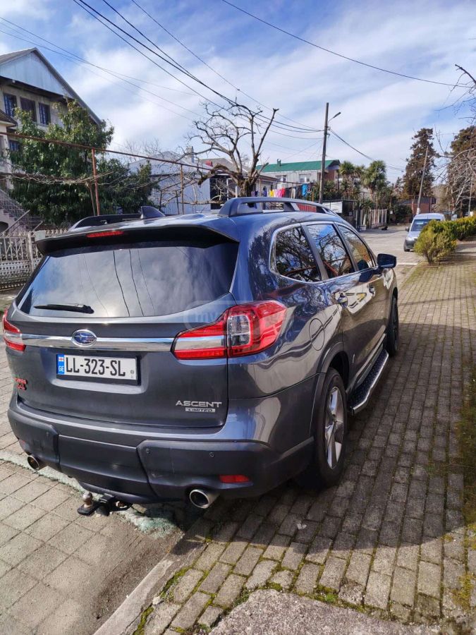 Subaru Limited All-Wheel Drive CVT — миниатюра 4