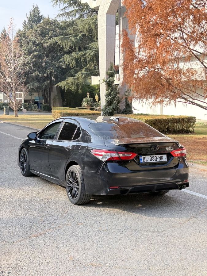 Toyota SE — миниатюра 10