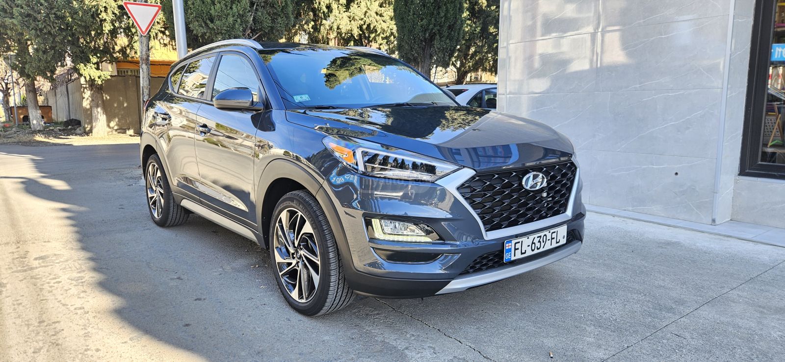 Hyundai Tucson - фото 1