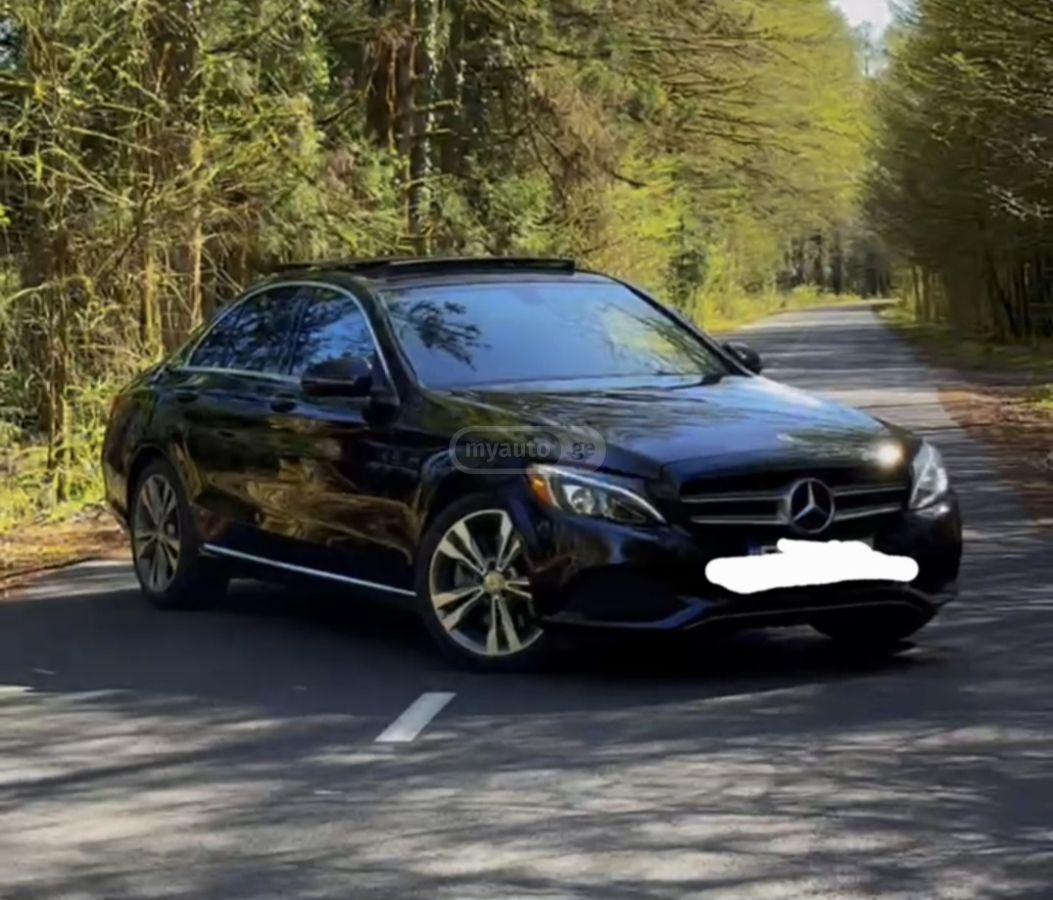 Mercedes-Benz C 300 - фото 1