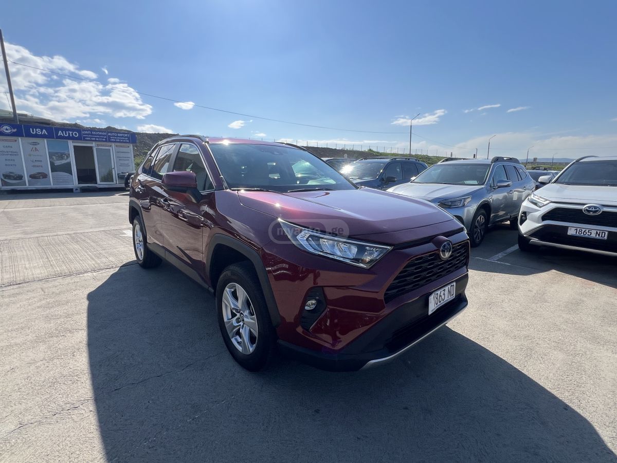 Toyota Rav 4 - фото 2