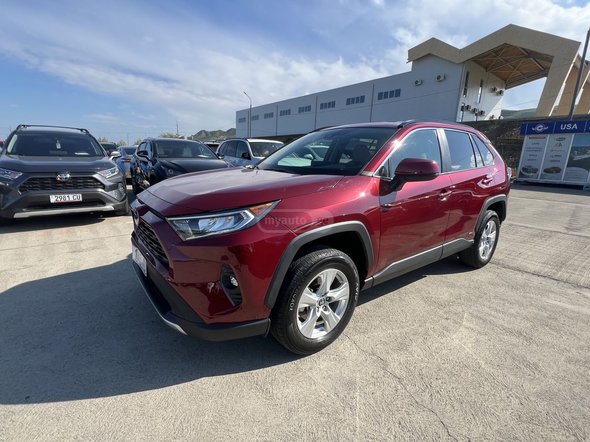 Toyota Rav 4 - фото 6