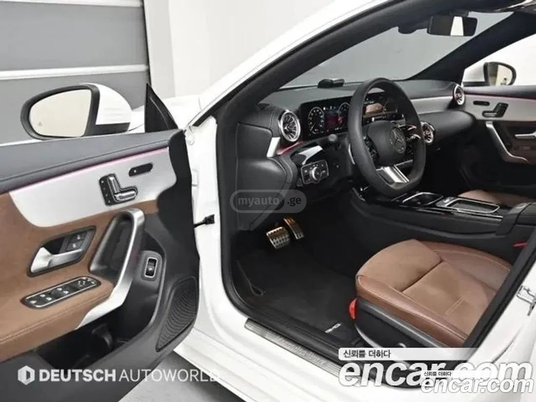 Mercedes-Benz CLA 35 AMG 2026 — миниатюра 11